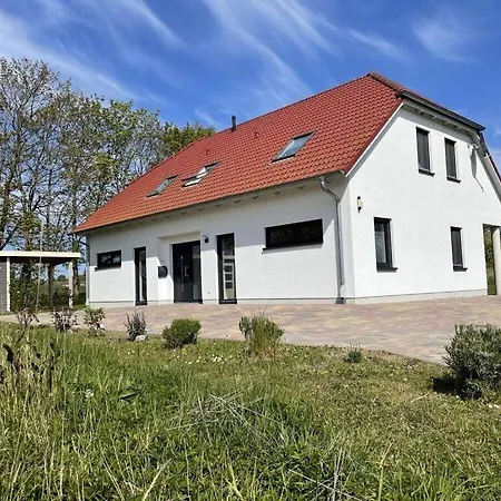 Windlight Comfortable Holiday home